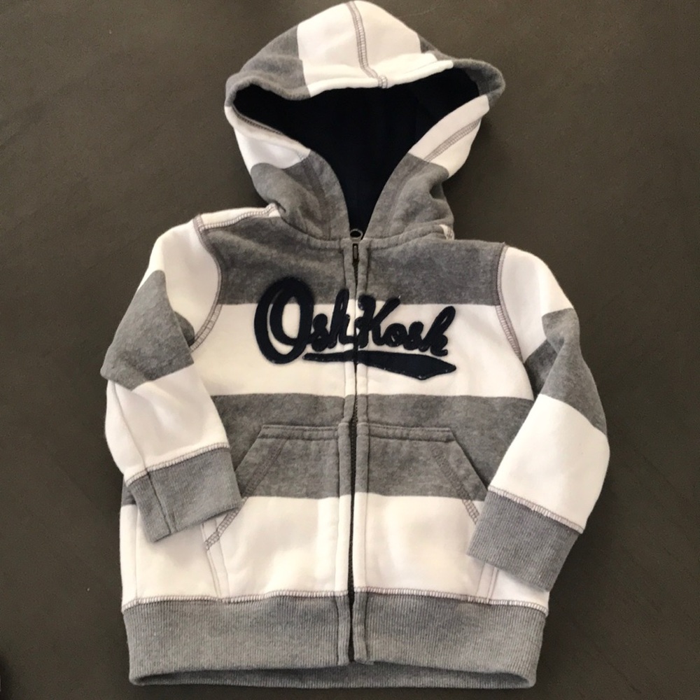 OshKosh B’gosh 2 piece outfit. Perfect condition. - Picture 6 of 7